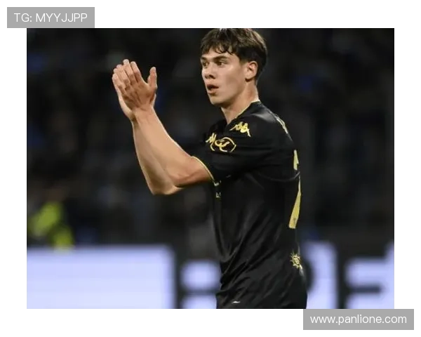 官方热那亚租借罗马中场巴尔丹齐 官方热那亚租借罗马中场巴尔丹齐