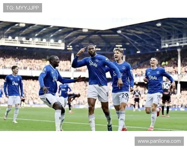 英超第24轮三将争最佳球员冠